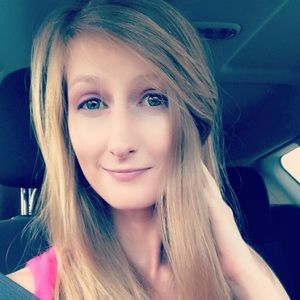 Meet your Posher, Katelyn